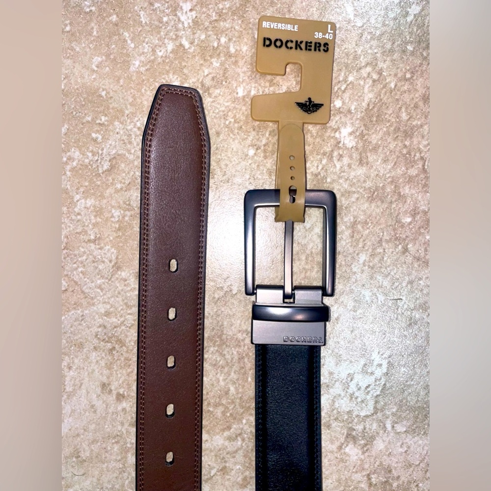 NEW Dockers Leather Reversible Brown and Black Belt